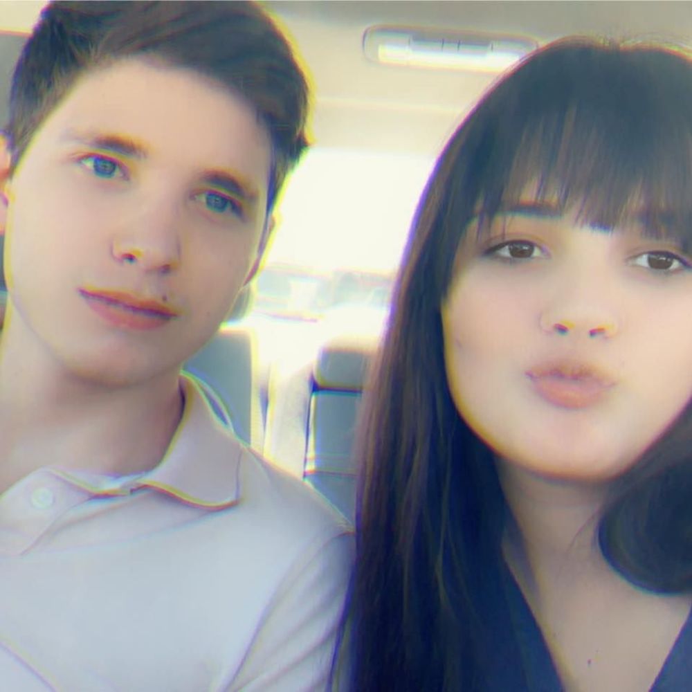 Meet your Posher, Alexiss